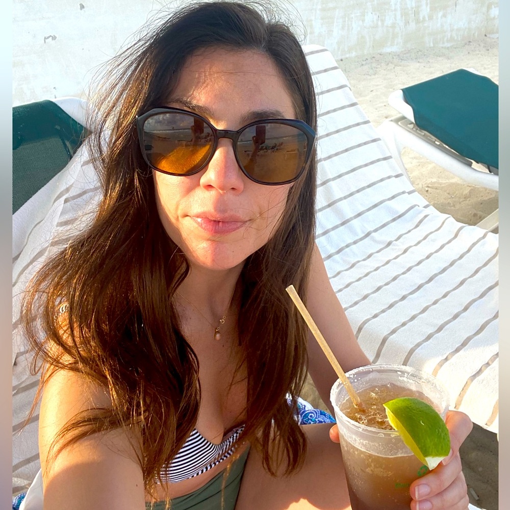 Meet your Posher, Laura